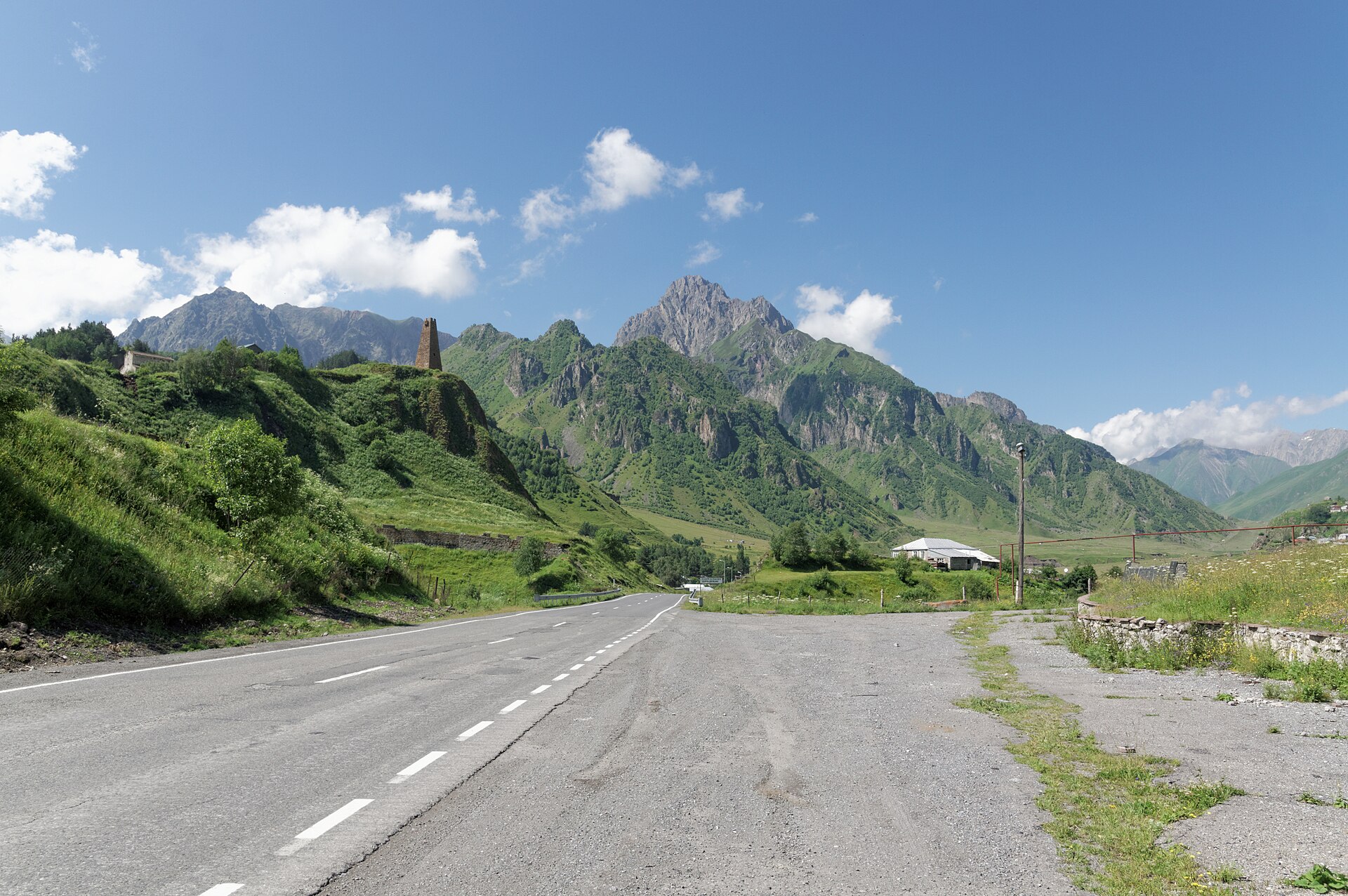 Georgian Military Road in the Sioni area of Khevi