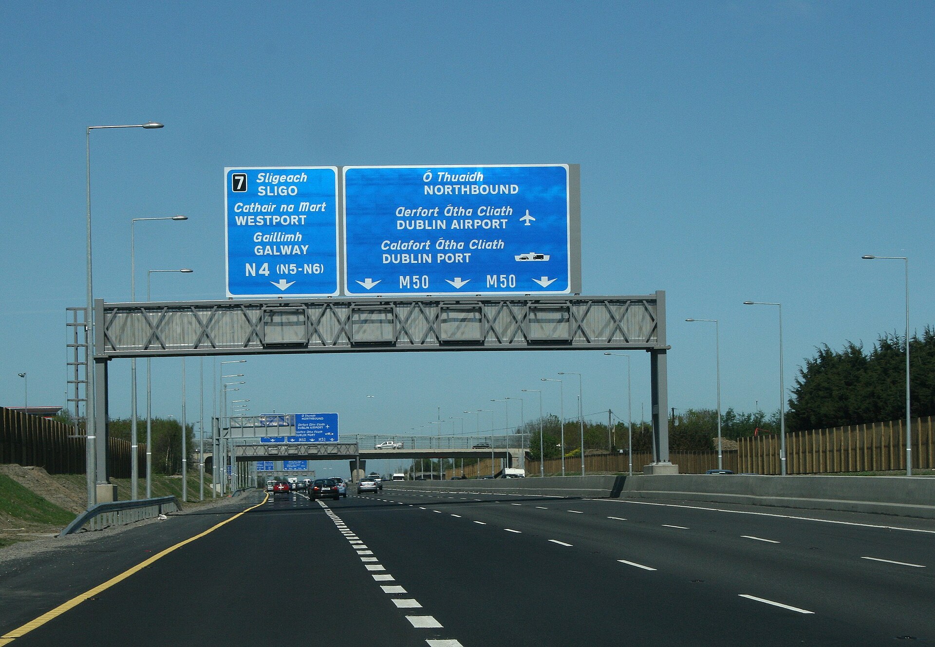 M50 motorway gantry signs in Dublin